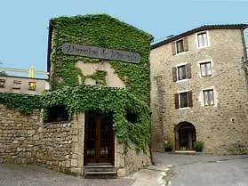 לינה וארוחת בוקר סאלבה La Vieille Tour